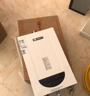 灵活高效的能率壁挂炉排水方法（简便操作）
