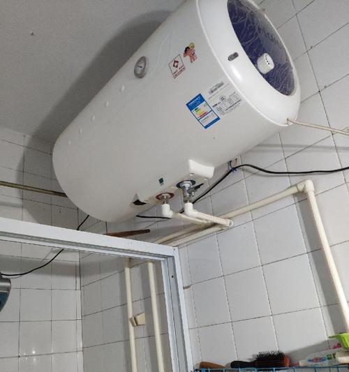 解决过路热水器坏了的问题（修复过路热水器的关键步骤和技巧）